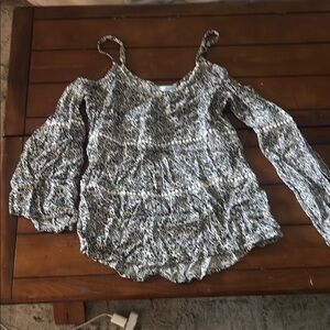 Maurices Gray and White Ruffled Long Sleeve Blouse